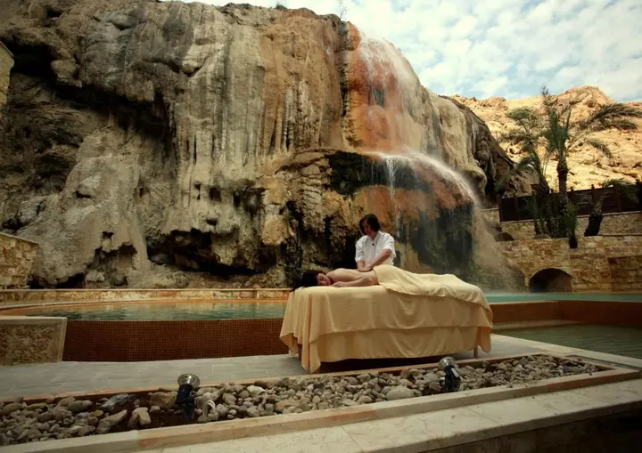 Ма-Ин: Evason Ma’In Hot Springs & Six Senses Spa Hotel Madaba