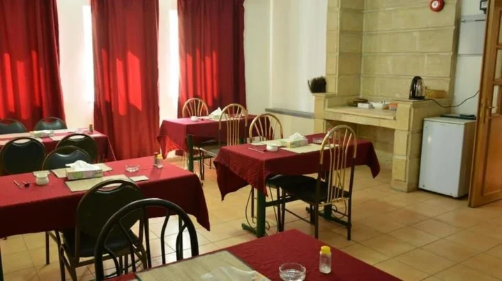 Амман: Razan Hotel