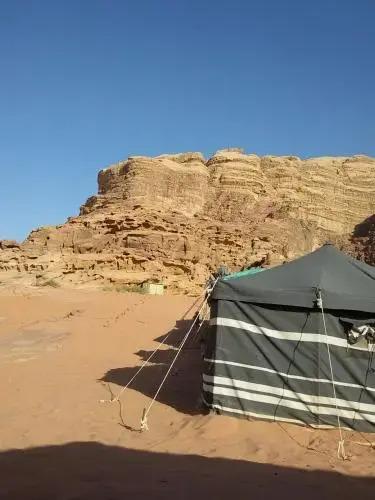 Вади-Рум: Wadi Rum Azzabi Lifestyle Camp