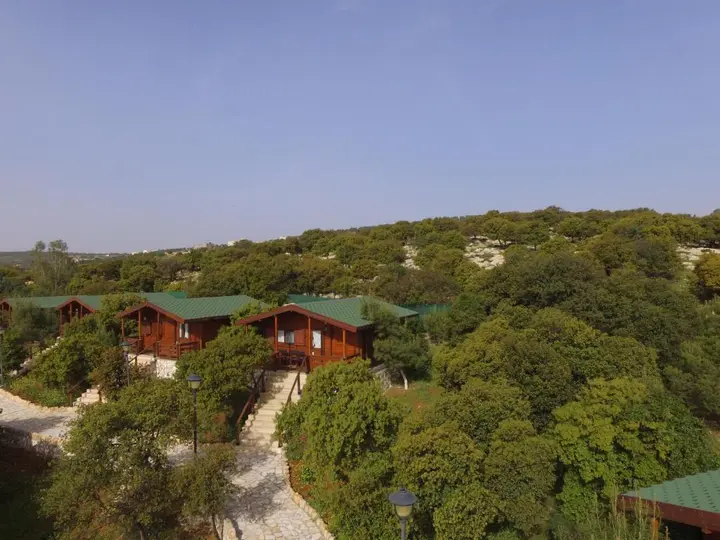 Солт: Mountain Breeze Resort