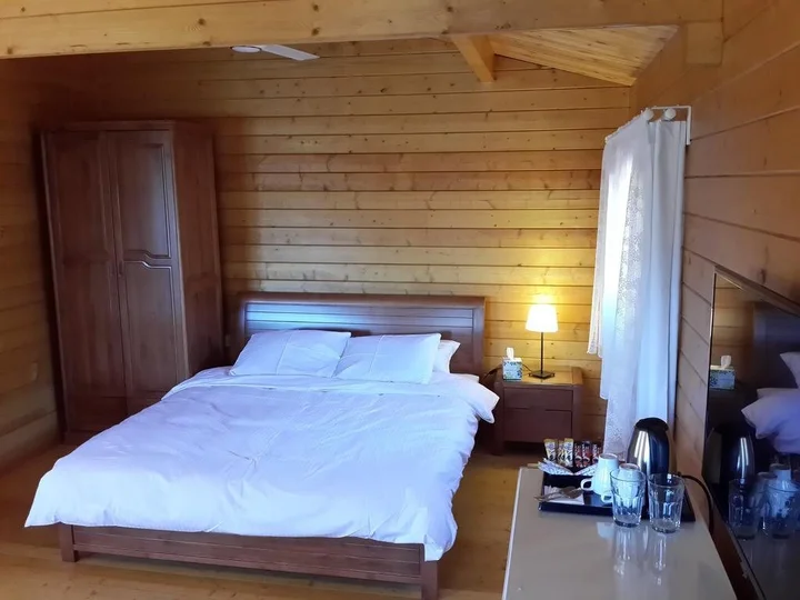 Солт: Mountain Breeze Resort