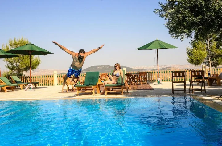 Солт: Mountain Breeze Resort