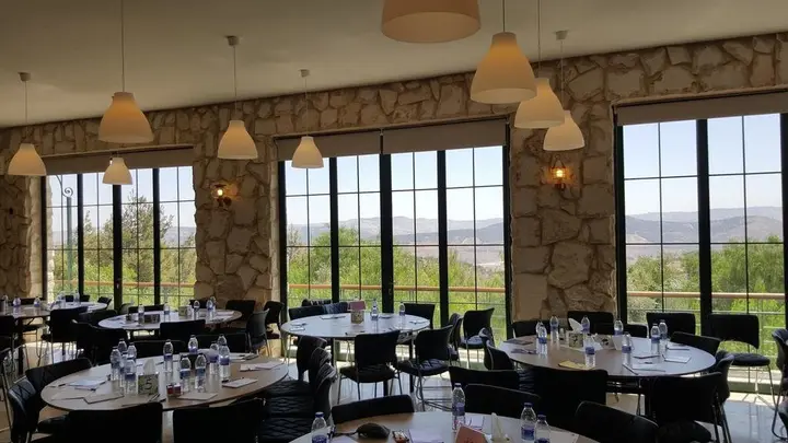 Солт: Mountain Breeze Resort