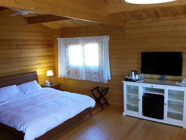 Солт: Mountain Breeze Resort