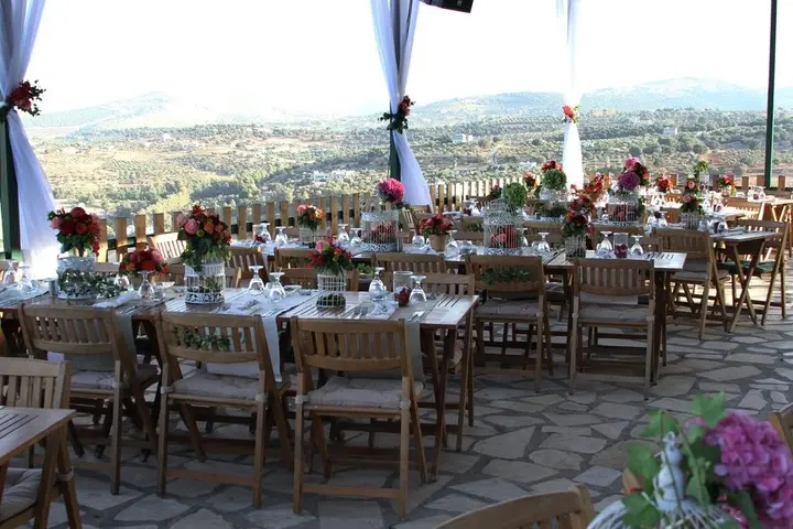 Солт: Mountain Breeze Resort