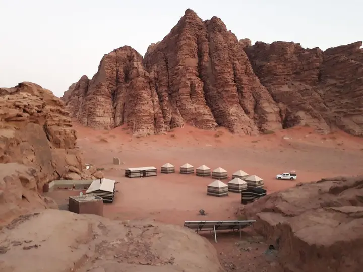 Вади-Рум: Wadi Rum Sky