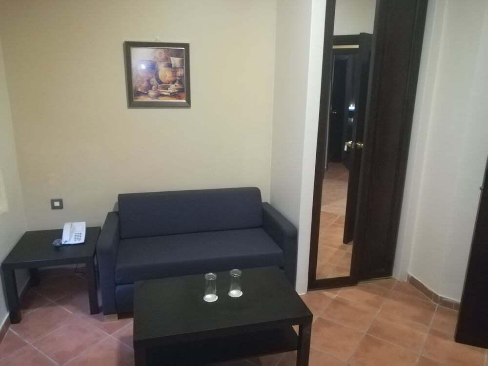 Мадаба: Madaba 1880 Hotel