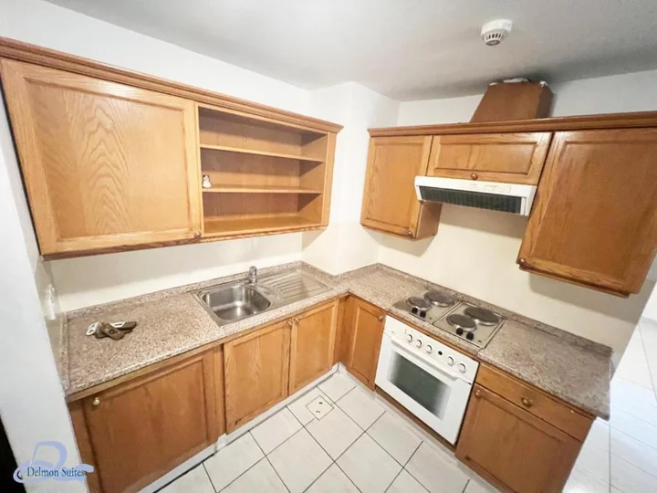 Амман: Delmon Suites