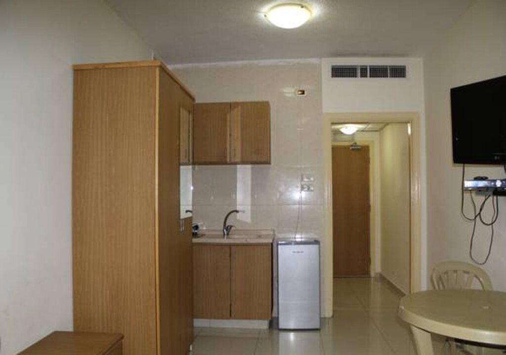 Амман: Almohandes Hotel apartment