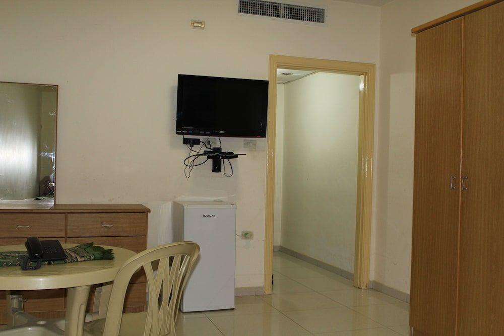 Амман: Almohandes Hotel apartment