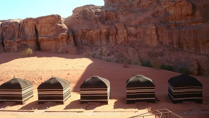 Вади-Рум: Wadi Rum Nabatean Camp
