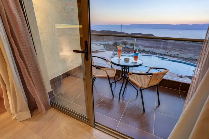 Акаба: Jaz Beau Rivage