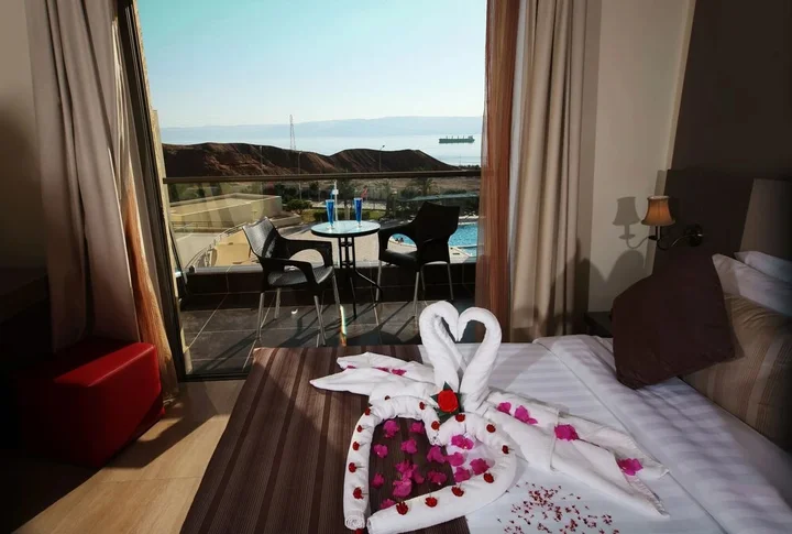Акаба: Jaz Beau Rivage