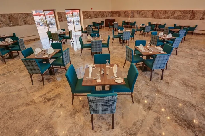 Акаба: Jaz Beau Rivage