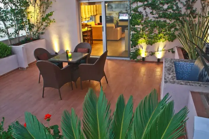 Амман: Stylish Eco Friendly