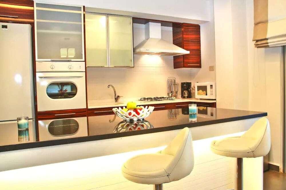 Амман: Stylish Eco Friendly