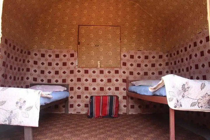 carousel image 4