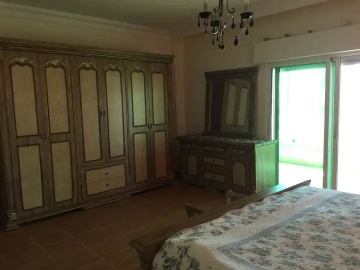Солт: Dabouq luxury spaceous Apartment