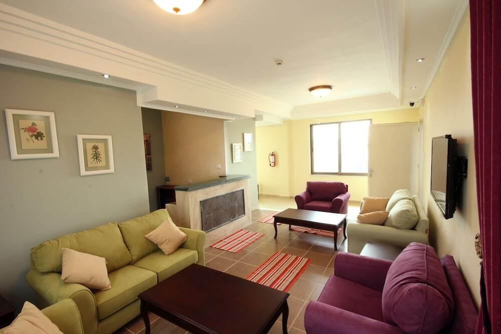 Амман: AL Wahi Furnished Suites