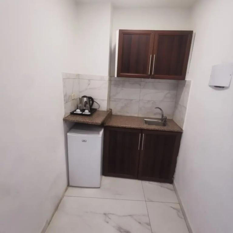 Солт: Marj Alhamam Furnished Suites
