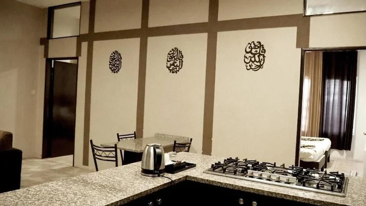 Солт: Alfawanees Hotel Apartments