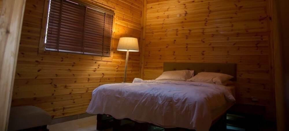 Солт: Wooden Arcs Resort & Spa