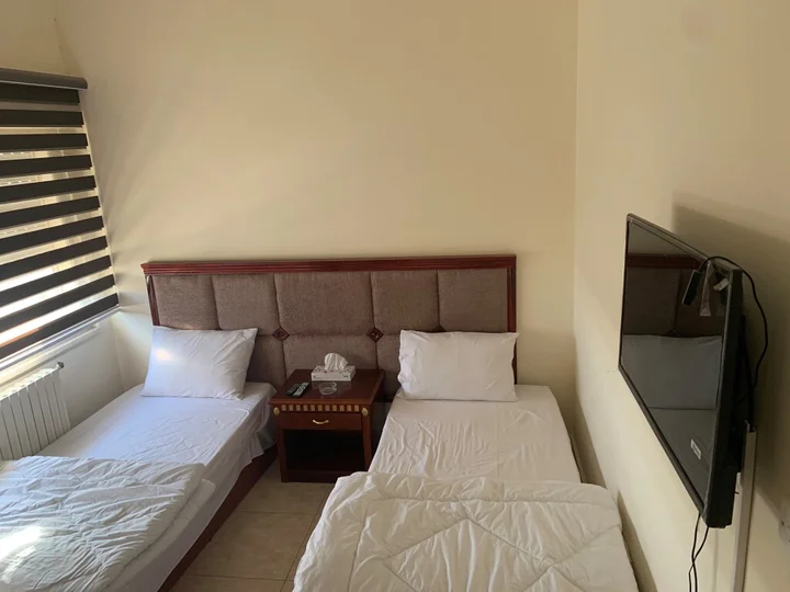 Амман: Al Nojoom International Hotel