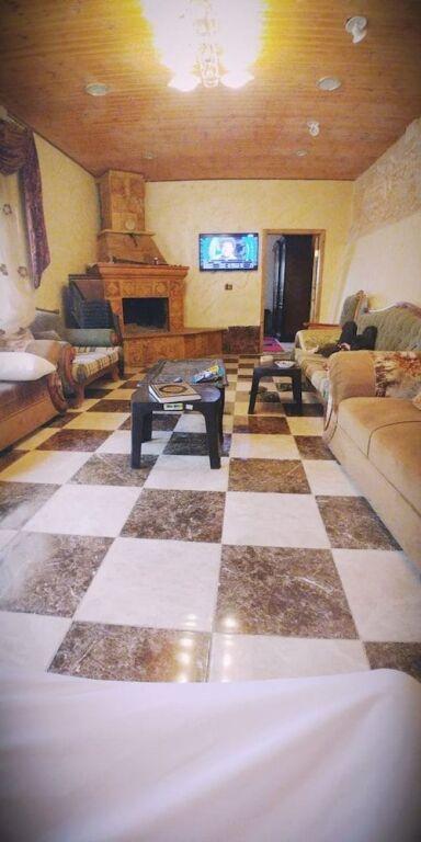 Солт: Apartment Ground Floor