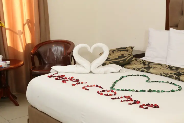 Солт: Отель Grape Village