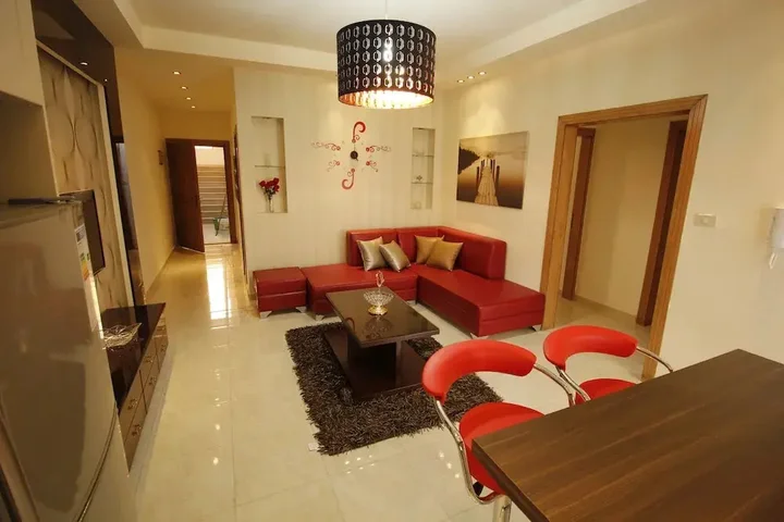 Амман: Aqarco Shmaisani Apartment