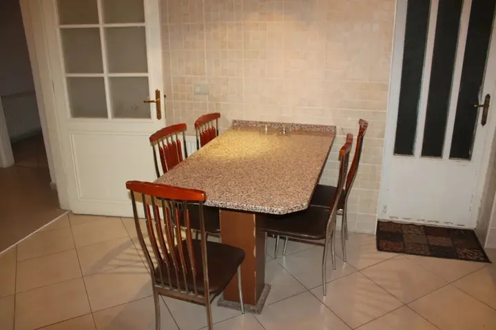 Амман: Family A like Spacious apartment