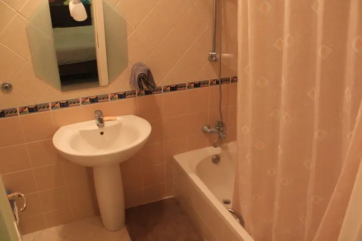 Амман: Family A like Spacious apartment