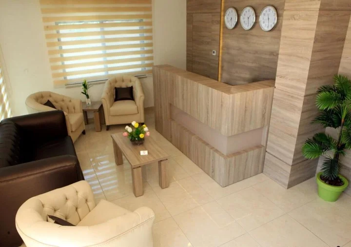 Амман: Almond Hotel Apartments