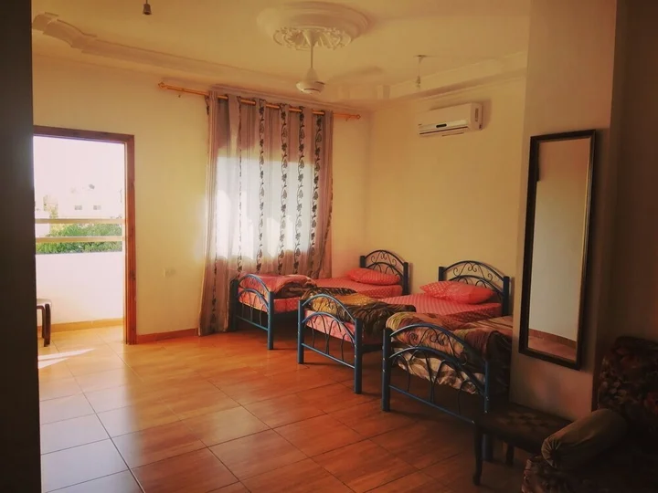 Акаба: Al Hawari Apartments - Al Farouk Street