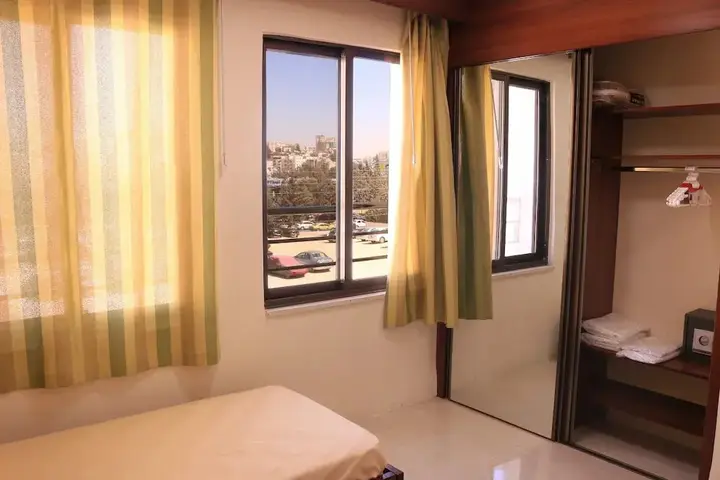 Амман: Badan Suites