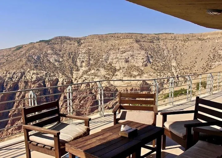 Дана: Dana Guest House