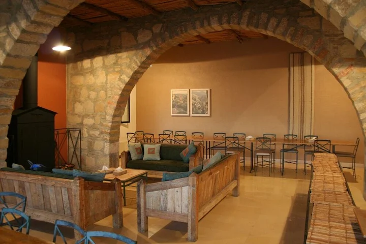 Дана: Dana Guest House