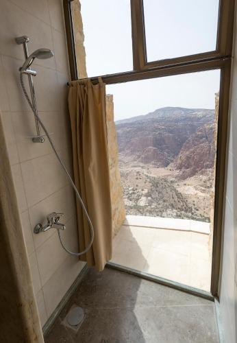 Дана: Dana Guest House