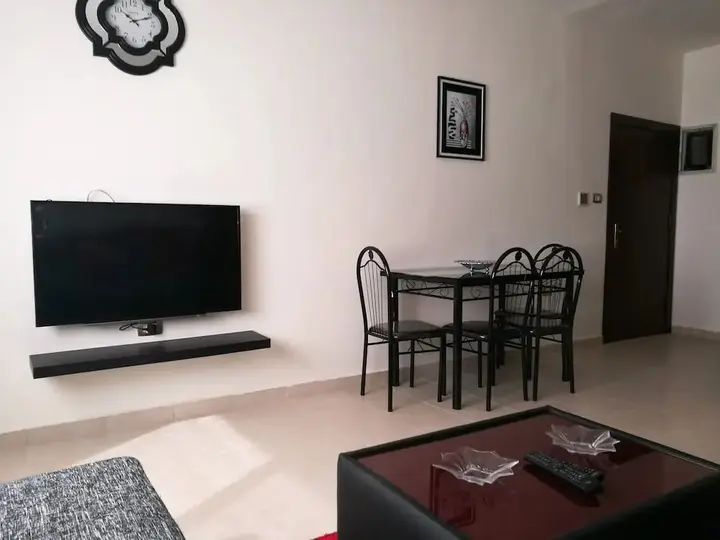 Амман: Cozy Dair Ghbar Apartments