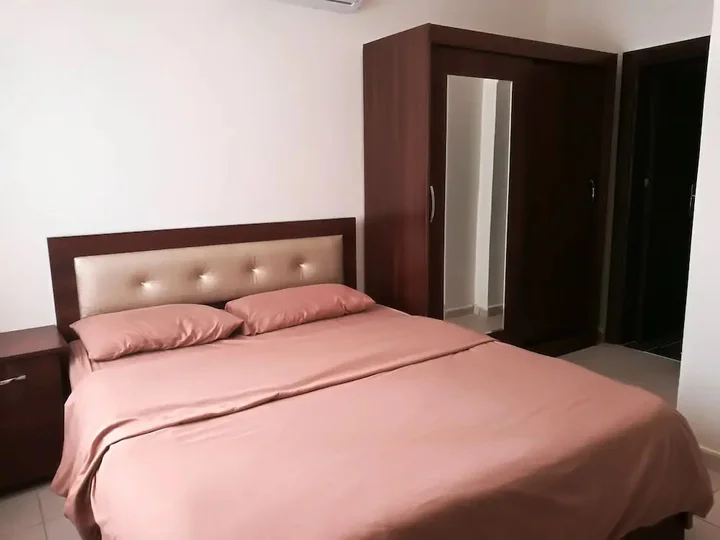 Амман: Cozy Dair Ghbar Apartments