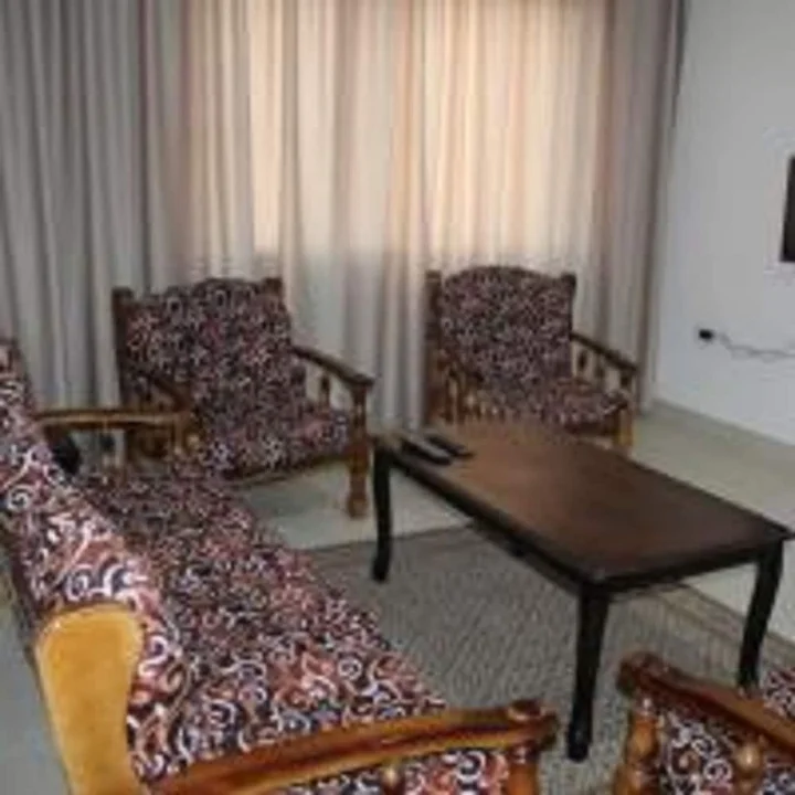 Аль-Джиза: Faraseen apartments 1