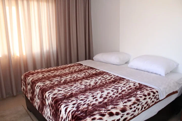 Аль-Джиза: Faraseen apartments 1