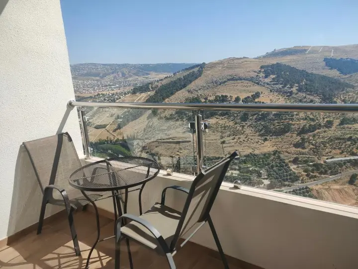 Солт: Sindyan Resort