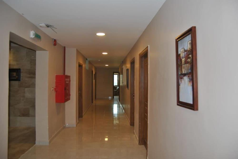 Амман: Al-Amer Palace Hotel