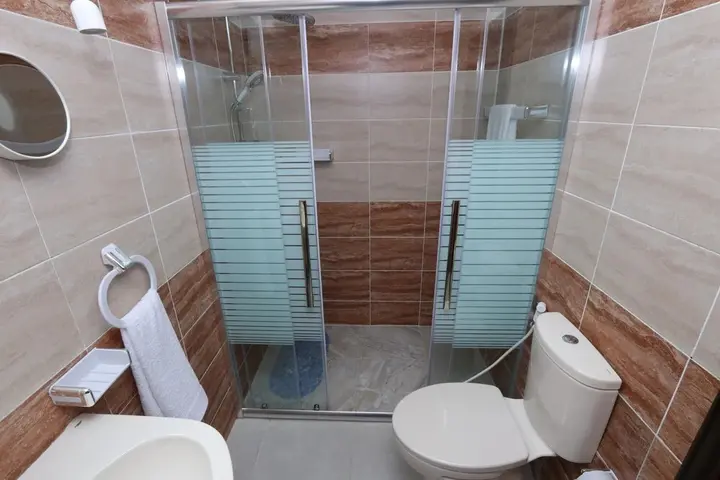 Солт: Skylight Residence