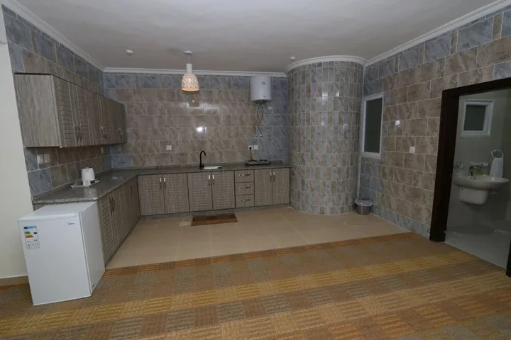 Солт: Skylight Residence