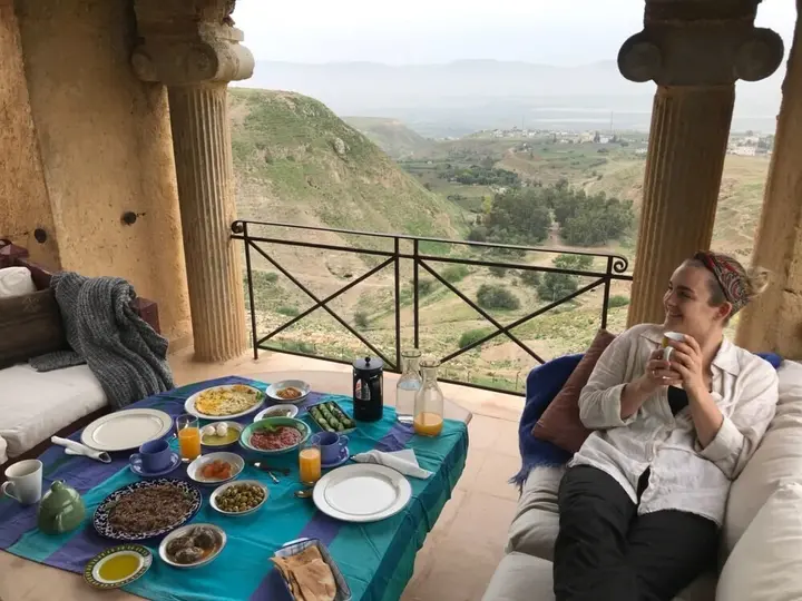 Айлун: Beit Al Fannan