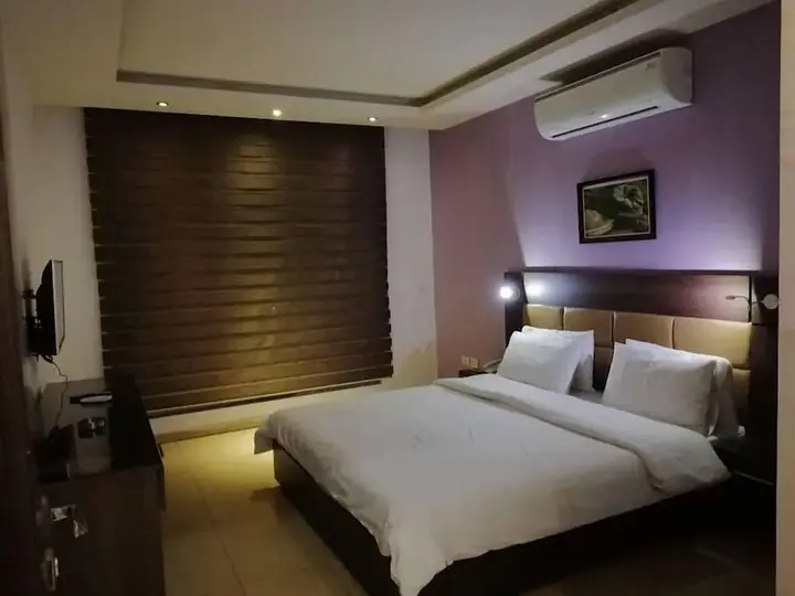 Амман: 7 Days Hotel Suites