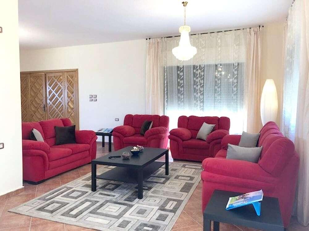 Солт: House With 4 Bedrooms in Amman, With Wonderful City View, Balcony and Wifi
