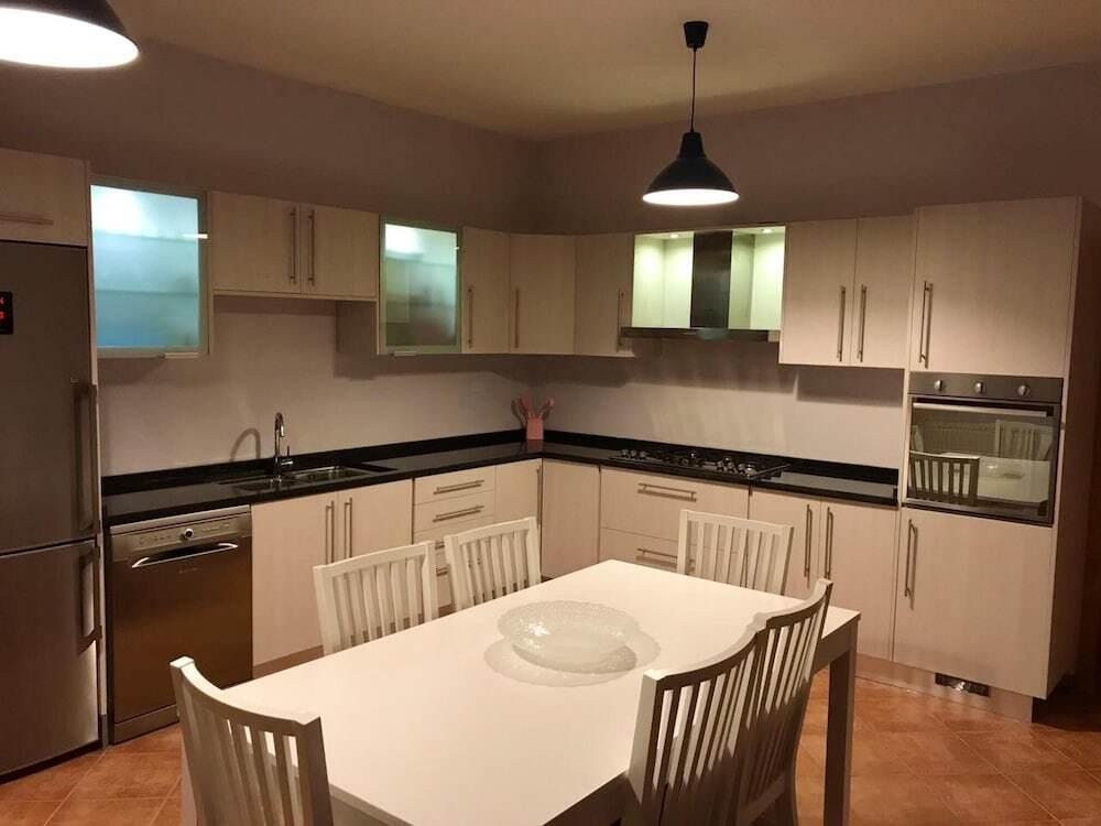 Солт: House With 4 Bedrooms in Amman, With Wonderful City View, Balcony and Wifi